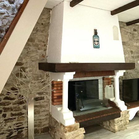 Place Aux Herbes Appartamento Nîmes Esterno foto