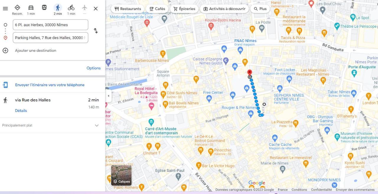 Place Aux Herbes Appartamento Nîmes Esterno foto